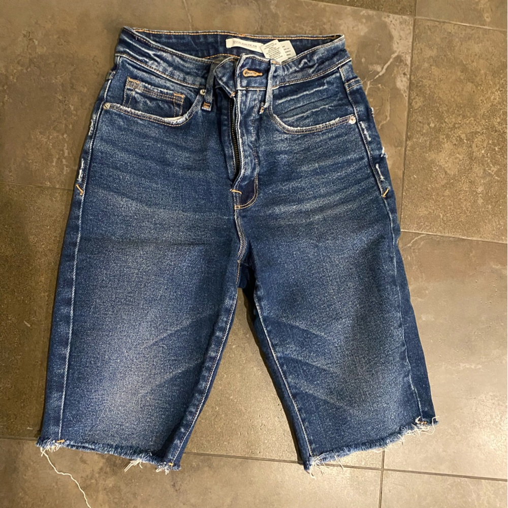 Good American Bermuda denim shorts
